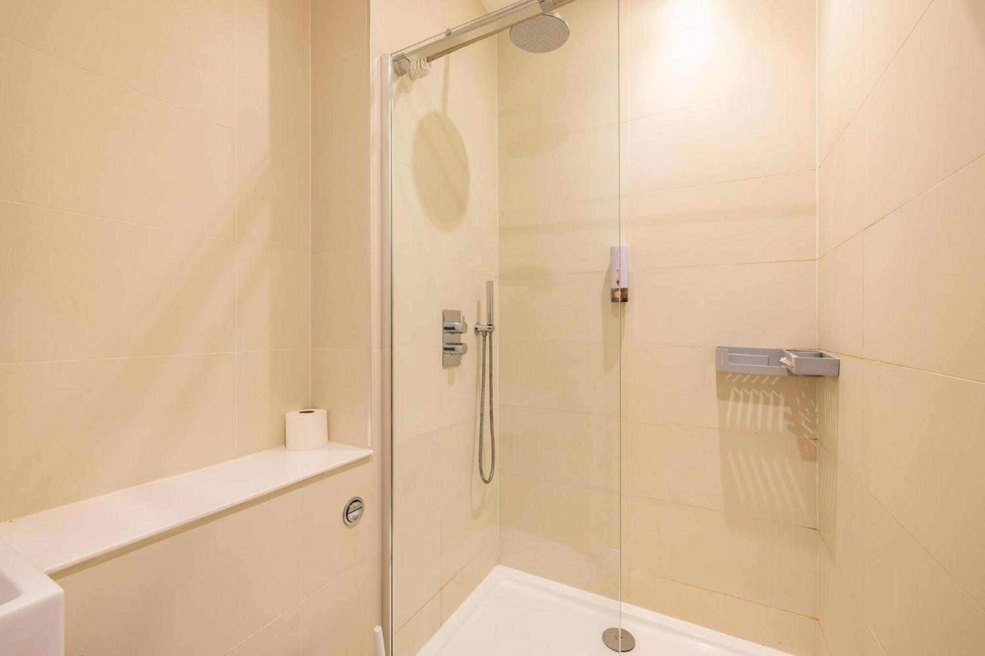 Wild Roses Serviced Apartments - Borough London Exterior foto